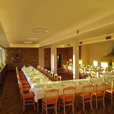 Hotel Fasold Sulzfeld  外观 照片