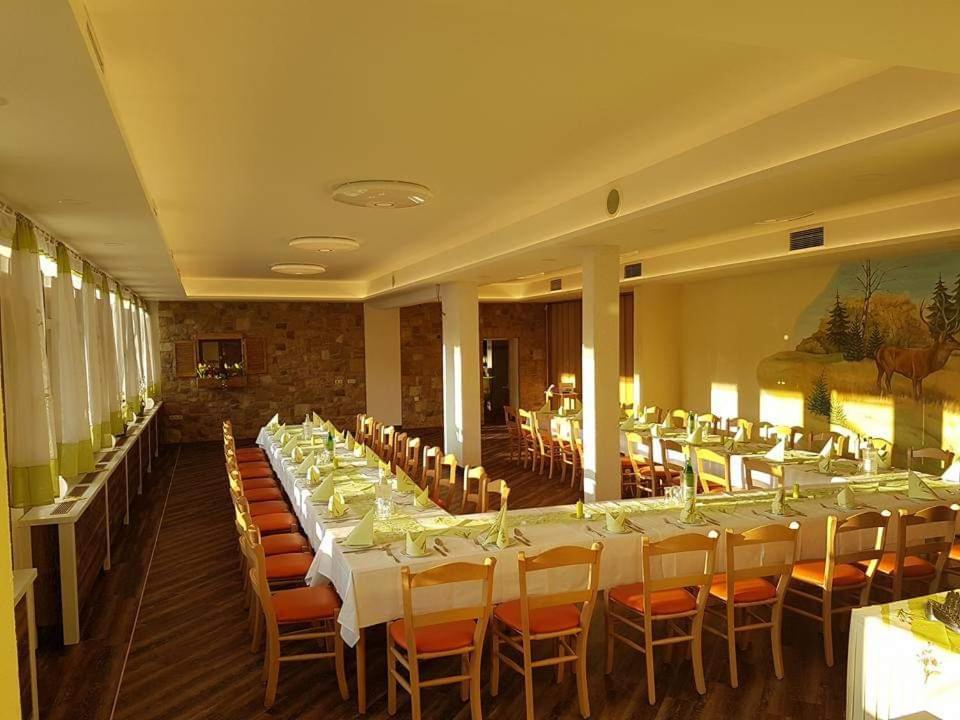 Hotel Fasold Sulzfeld  外观 照片