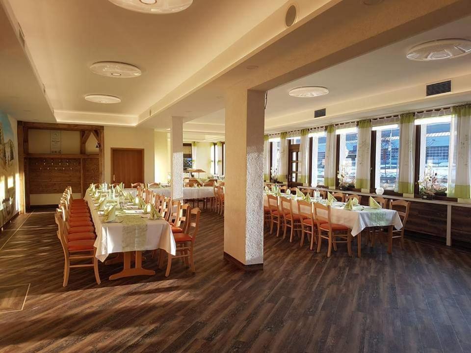 Hotel Fasold Sulzfeld  外观 照片